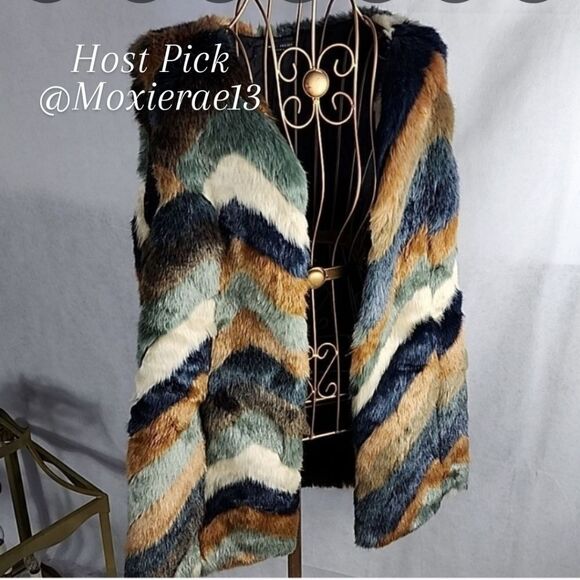 Cabin Core Multicolor Herringbone Faux Fur Vest - Picture 1 of 9